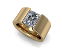 This golden band highlights a rectangle stone, surrounded by a stunning gold band. 